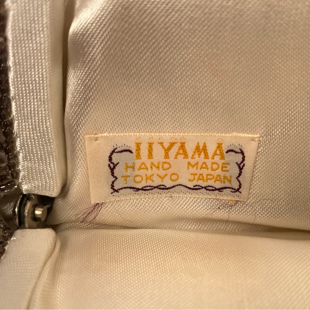 Beaded Floral Clutch by II Yama - Picture 7 of 11